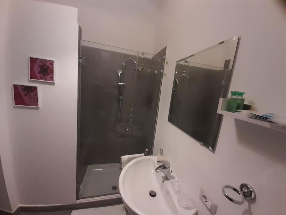 Casa Ranieri Palermo Apartment Bagian luar foto