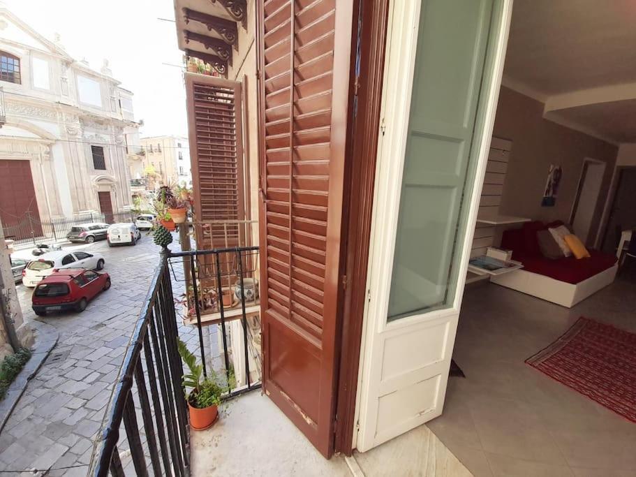 Casa Ranieri Palermo Apartment Bagian luar foto